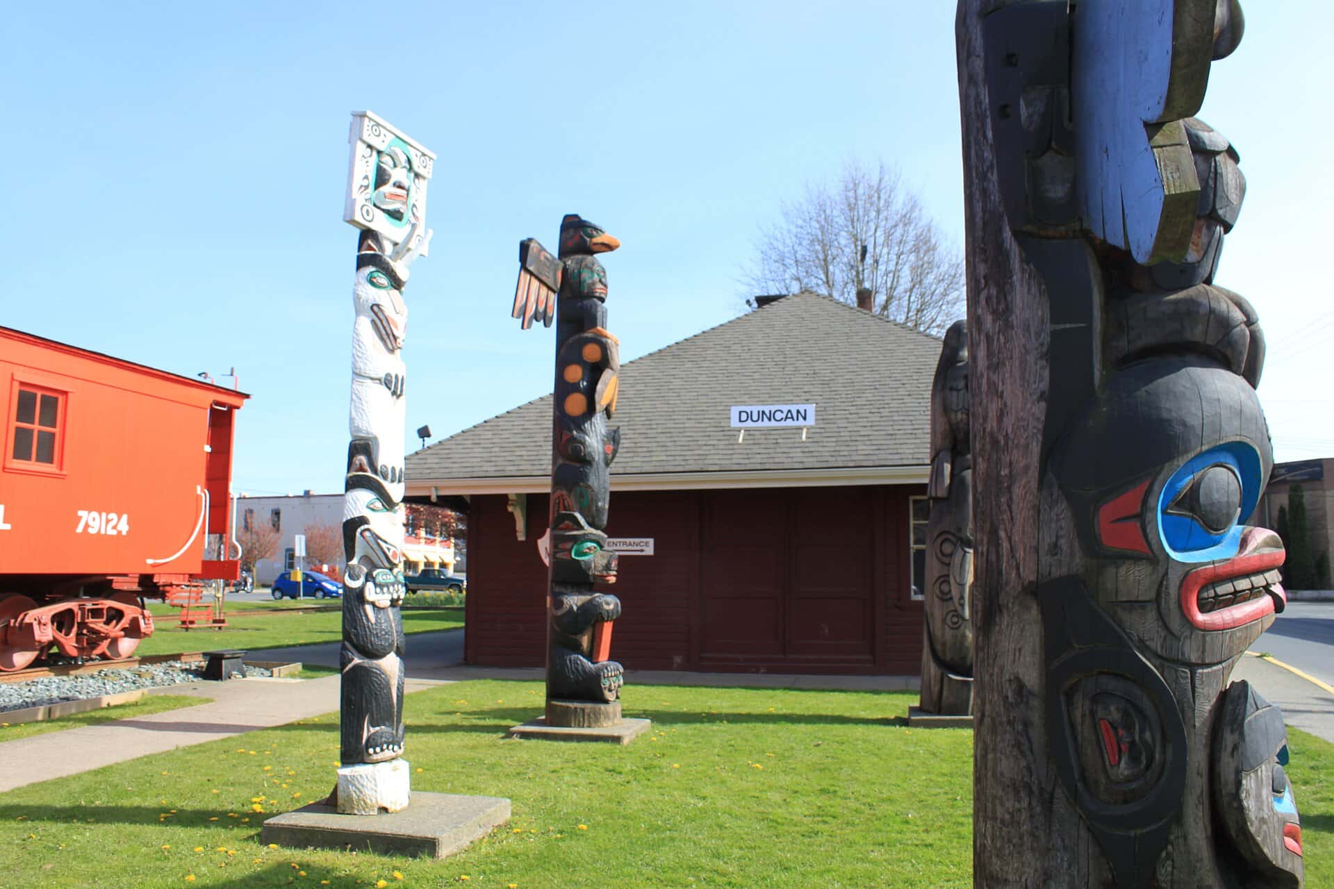 Totem poles in downtown Duncan
